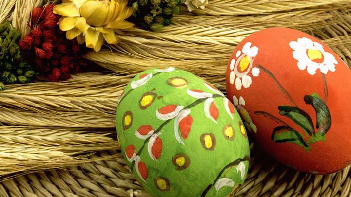 Art With Paint On Eggs